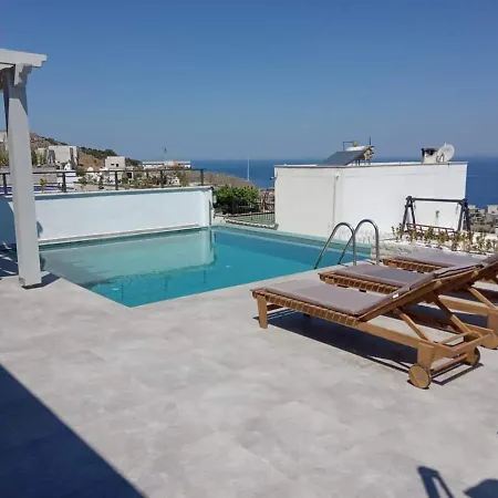3br-villa With Private Pool, Bbq, Sea View-bodrum Yalikavak فيلة بودروم